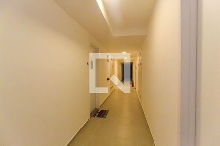 Apartamento para alugar com 36m², 2 quartos e sem vaga Apartamento para alugar com 36m², 2 quartos e sem vagaHall