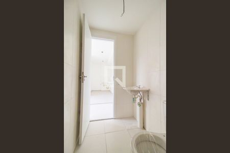 Apartamento para alugar com 36m², 2 quartos e sem vaga Apartamento para alugar com 36m², 2 quartos e sem vagaBanheiro