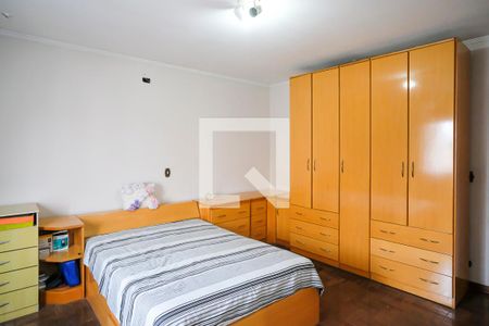 Casa à venda com 191m², 3 quartos e 2 vagasSuíte