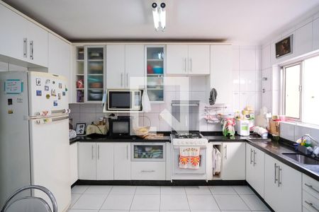 Casa à venda com 191m², 3 quartos e 2 vagasCozinha