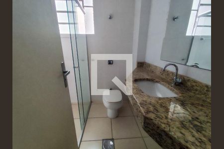 Apartamento à venda com 65m², 2 quartos e 1 vaga Apartamento à venda com 65m², 2 quartos e 1 vagaBanheiro