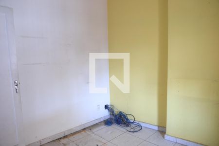 Casa à venda com 200m², 8 quartos e 4 vagasQuarto 3 - Casa 2