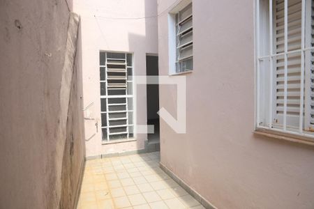 Casa à venda com 200m², 8 quartos e 4 vagasÁrea externa - Casa 2