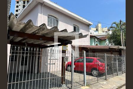 Casa à venda com 200m², 8 quartos e 4 vagasFachada