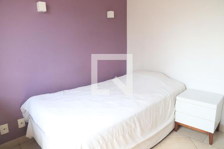 Casa à venda com 200m², 8 quartos e 4 vagasQuarto 2 - Casa 1