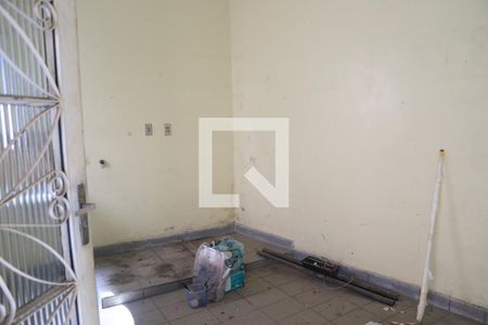 Casa à venda com 200m², 8 quartos e 4 vagasLavanderia - Casa 2