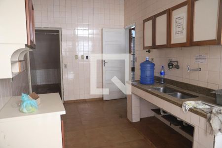 Casa à venda com 200m², 8 quartos e 4 vagasCozinha - Casa 2