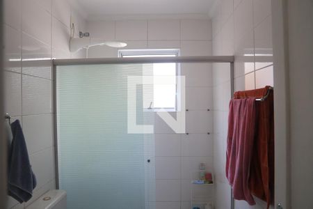 Casa à venda com 200m², 8 quartos e 4 vagasBanheiro - Casa 1