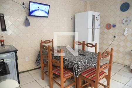 Casa à venda com 180m², 4 quartos e 2 vagasCozinha