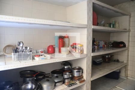 Casa à venda com 180m², 4 quartos e 2 vagasDespensa