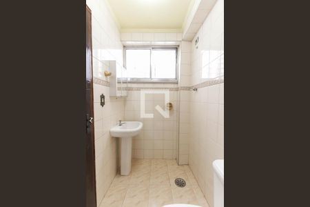 Casa à venda com 100m², 2 quartos e 1 vaga Casa à venda com 100m², 2 quartos e 1 vagaBanheiro de Serviço