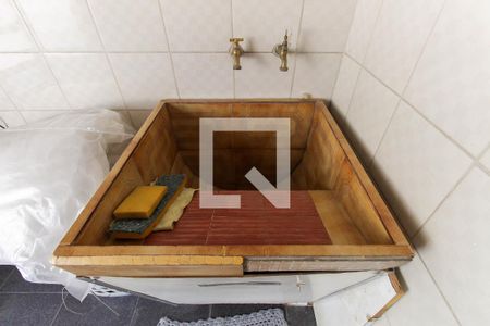 Casa à venda com 100m², 2 quartos e 1 vaga Casa à venda com 100m², 2 quartos e 1 vagaÁrea de Serviço