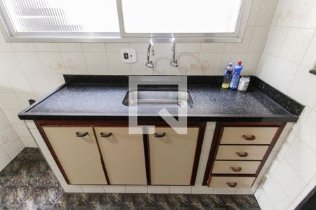 Casa à venda com 100m², 2 quartos e 1 vaga Casa à venda com 100m², 2 quartos e 1 vagaCozinha