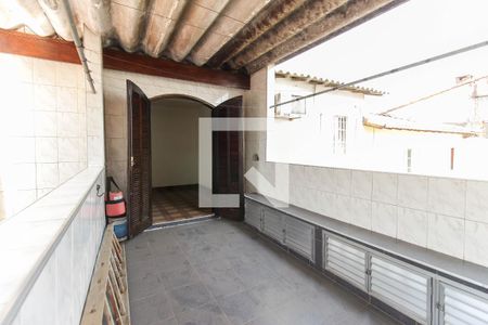 Casa à venda com 100m², 2 quartos e 1 vaga Casa à venda com 100m², 2 quartos e 1 vagaVaranda do Quarto 2
