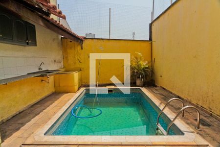 Casa para alugar com 289m², 4 quartos e 5 vagas Casa para alugar com 289m², 4 quartos e 5 vagasÁrea externa