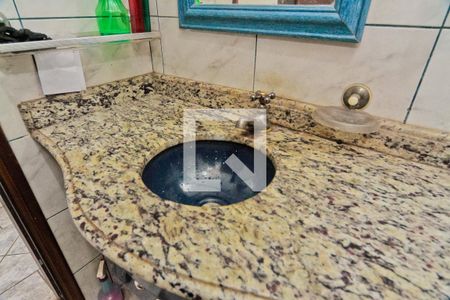 Casa para alugar com 289m², 4 quartos e 5 vagas Casa para alugar com 289m², 4 quartos e 5 vagasBanheiro social