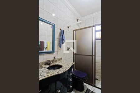 Casa para alugar com 289m², 4 quartos e 5 vagas Casa para alugar com 289m², 4 quartos e 5 vagasBanheiro social