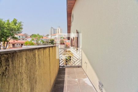 Casa para alugar com 289m², 4 quartos e 5 vagas Casa para alugar com 289m², 4 quartos e 5 vagasÁrea externa