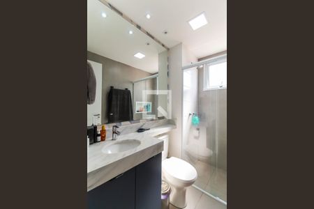 Apartamento à venda com 64m², 3 quartos e 1 vaga Apartamento à venda com 64m², 3 quartos e 1 vagaBanheiro Da Suíte