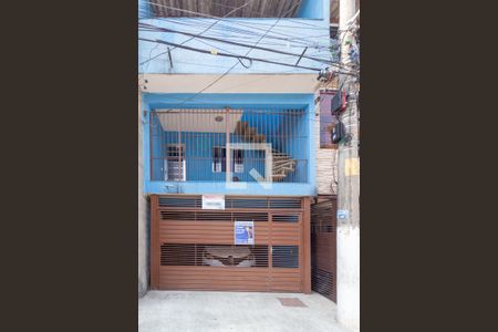 Casa à venda com 110m², 4 quartos e 1 vagaFachada