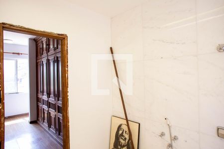 Casa à venda com 780m², 6 quartos e 5 vagas Casa à venda com 780m², 6 quartos e 5 vagasBanheiro da Suíte