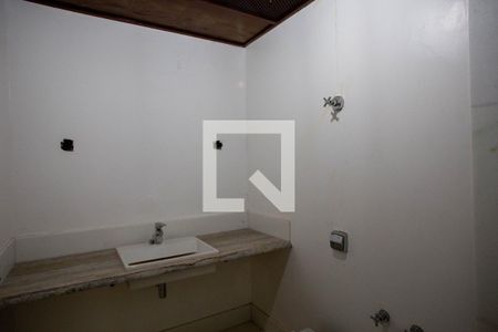Casa à venda com 780m², 6 quartos e 5 vagas Casa à venda com 780m², 6 quartos e 5 vagasBanheiro da Suíte 2