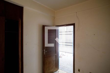 Casa à venda com 780m², 6 quartos e 5 vagas Casa à venda com 780m², 6 quartos e 5 vagasQuarto de Serviço