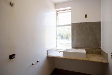 Casa à venda com 780m², 6 quartos e 5 vagas Casa à venda com 780m², 6 quartos e 5 vagasBanheiro da Suíte 4