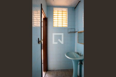 Casa à venda com 780m², 6 quartos e 5 vagas Casa à venda com 780m², 6 quartos e 5 vagasBanheiro de serviço