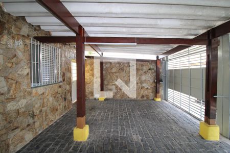 Casa à venda com 136m², 3 quartos e 1 vagaGaragem