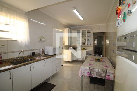 Casa à venda com 136m², 3 quartos e 1 vagaCozinha