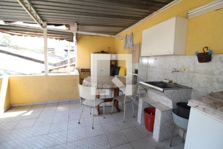 Casa à venda com 136m², 3 quartos e 1 vagaÁrea de Serviço