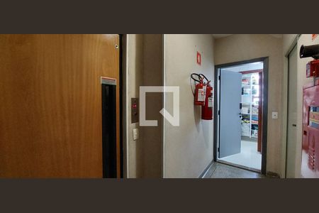 Apartamento à venda com 370m², 5 quartos e 8 vagas Apartamento à venda com 370m², 5 quartos e 8 vagasEntrada 2