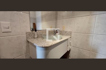 Apartamento à venda com 370m², 5 quartos e 8 vagas Apartamento à venda com 370m², 5 quartos e 8 vagasBanheiro Quarto 5 suíte - escritório