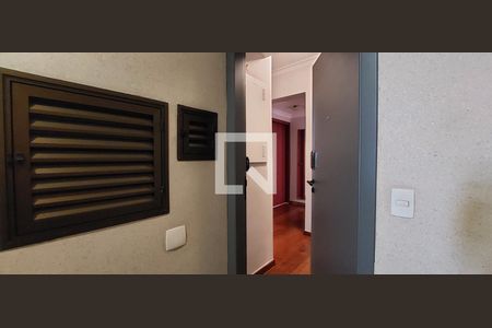 Apartamento à venda com 370m², 5 quartos e 8 vagas Apartamento à venda com 370m², 5 quartos e 8 vagasEntrada 1