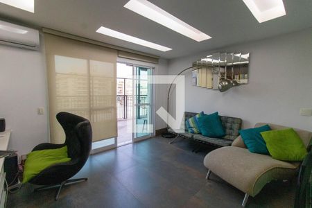 Apartamento à venda com 275m², 3 quartos e 3 vagas Apartamento à venda com 275m², 3 quartos e 3 vagasSala 2