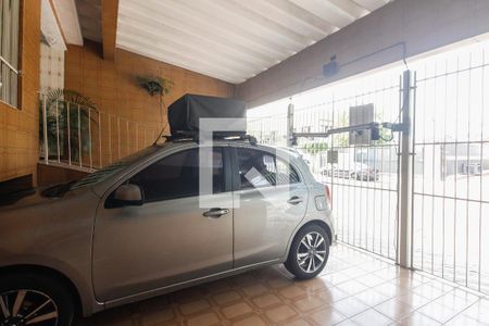 Casa à venda com 160m², 3 quartos e 3 vagas Casa à venda com 160m², 3 quartos e 3 vagasGaragem
