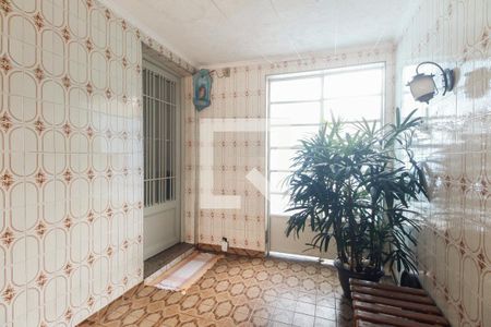 Casa à venda com 160m², 3 quartos e 3 vagas Casa à venda com 160m², 3 quartos e 3 vagasEntrada