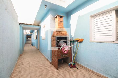 Casa à venda com 160m², 3 quartos e 3 vagas Casa à venda com 160m², 3 quartos e 3 vagasChurrasqueira