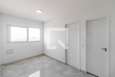 Sala de apartamento para alugar com 2 quartos, 45m² em Vila Pierina, São Paulo