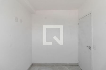 Quarto 1 de apartamento para alugar com 2 quartos, 45m² em Vila Pierina, São Paulo