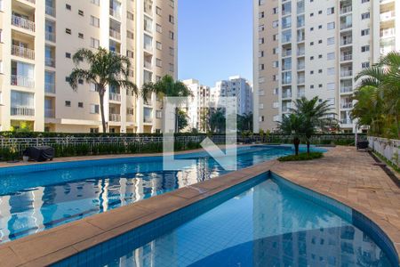 Apartamento para alugar com 64m², 3 quartos e 2 vagas Apartamento para alugar com 64m², 3 quartos e 2 vagasÁrea comum - Piscina