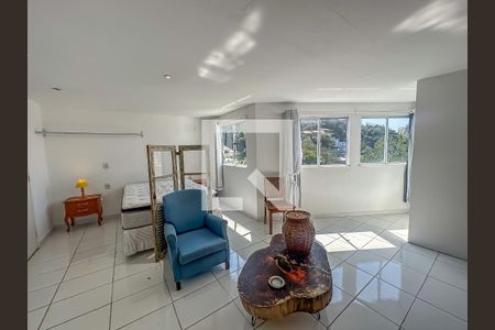 Sala/Quarto de casa para alugar com 1 quarto, 50m² em Botafogo, Rio de Janeiro