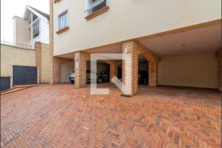 Casa à venda com 956m², 3 quartos e 6 vagas Casa à venda com 956m², 3 quartos e 6 vagasFoto 02