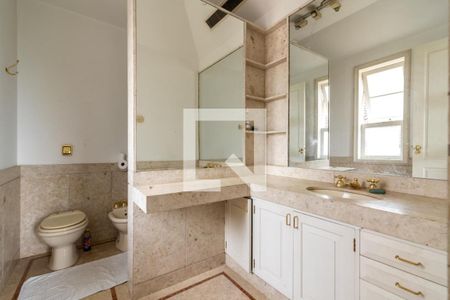 Casa à venda com 956m², 3 quartos e 6 vagas Casa à venda com 956m², 3 quartos e 6 vagasFoto 16
