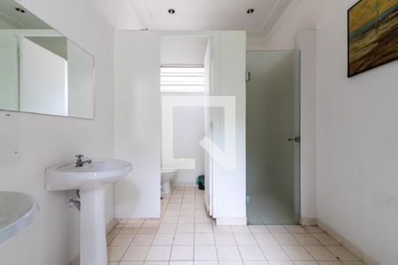 Casa à venda com 956m², 3 quartos e 6 vagas Casa à venda com 956m², 3 quartos e 6 vagasFoto 21
