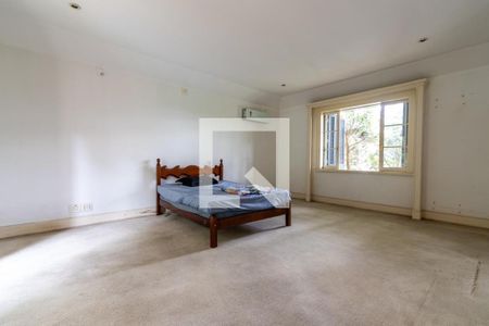 Casa à venda com 956m², 3 quartos e 6 vagas Casa à venda com 956m², 3 quartos e 6 vagasFoto 10