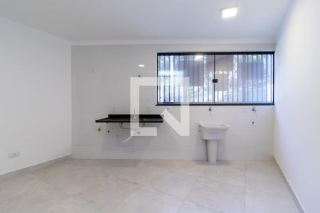Apartamento para alugar com 40m², 2 quartos e sem vagaCozinha e Área de Serviço