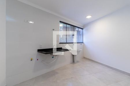 Apartamento para alugar com 40m², 2 quartos e sem vagaCozinha e Área de Serviço