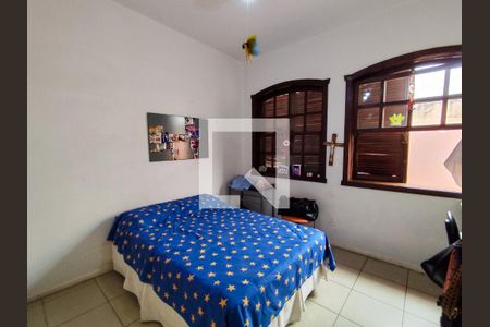 Casa à venda com 485m², 4 quartos e 4 vagas Casa à venda com 485m², 4 quartos e 4 vagasQuarto 1